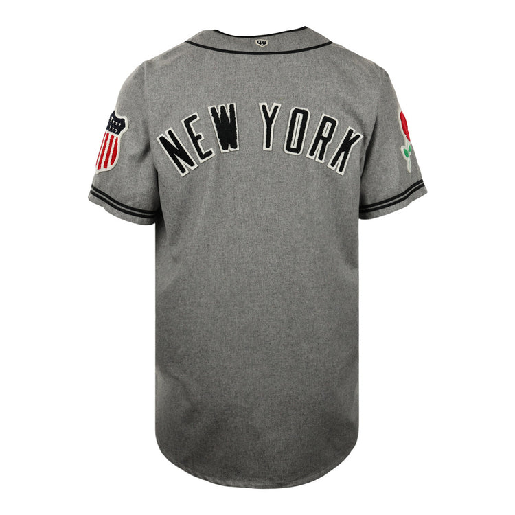 The EFF New York Black Yankees Vintage Inspired Replica Wool Jersey honors Negro National League history with bold NEW YORK lettering, an American flag sleeve patch, and a red rose patch—a true vintage tribute.