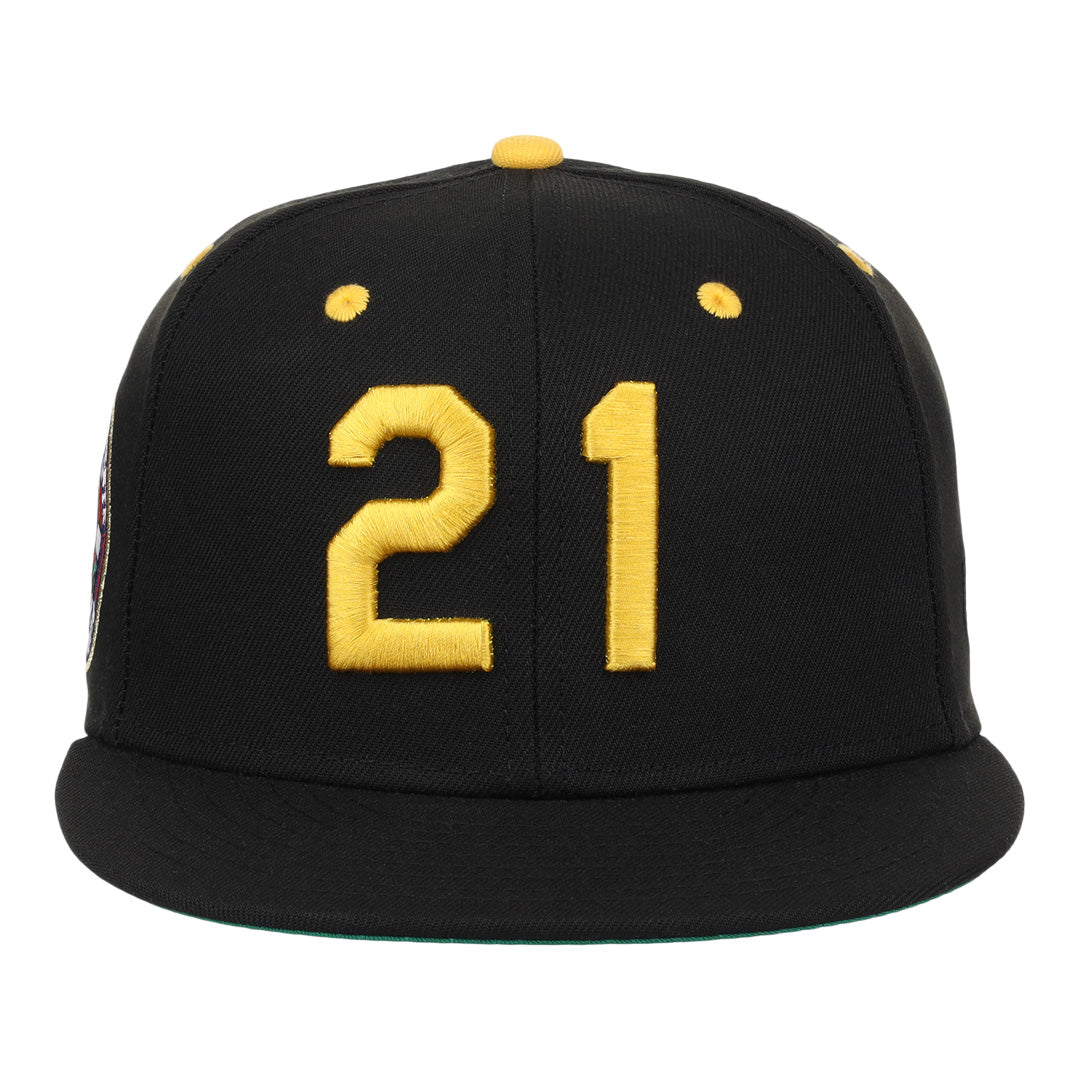 Roberto Clemente EFF Signature Series Fitted Ballcap - Black