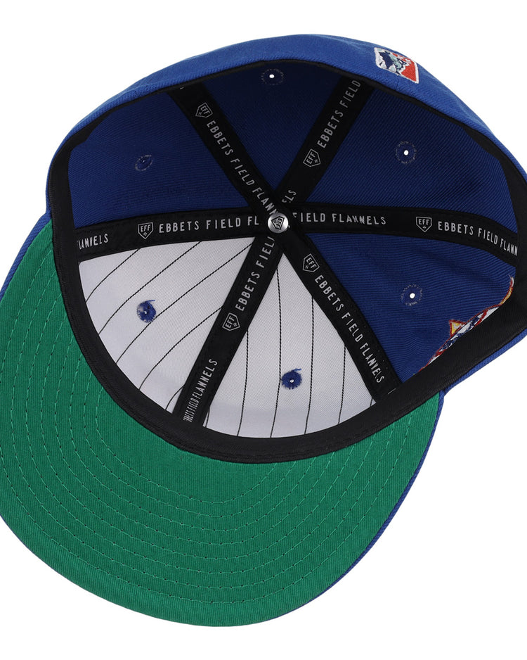 The St. Louis Stars NLB Team Color Fitted Ballcap by EFF has a green underbrim, black sweatband, pinstriped white lining, and classic EFF branding—vintage-inspired details that echo the team’s history.