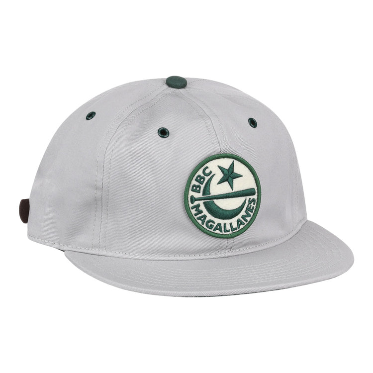 The EFF Magallanes Navigators Cotton Twill Ballcap features light gray cotton twill, a round patch with green star, crescent, and BBC MAGALLANES text, plus green button and eyelets—perfect for Venezuelan baseball fans.