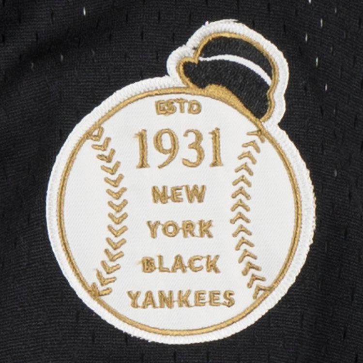 The EFF New York Black Yankees Vintage Inspired NL Replica V-Neck Mesh Jersey features a black baseball patch with gold stitching, ESTD 1931 NEW YORK BLACK YANKEES text, a black top hat, and honors their Negro National League legacy.