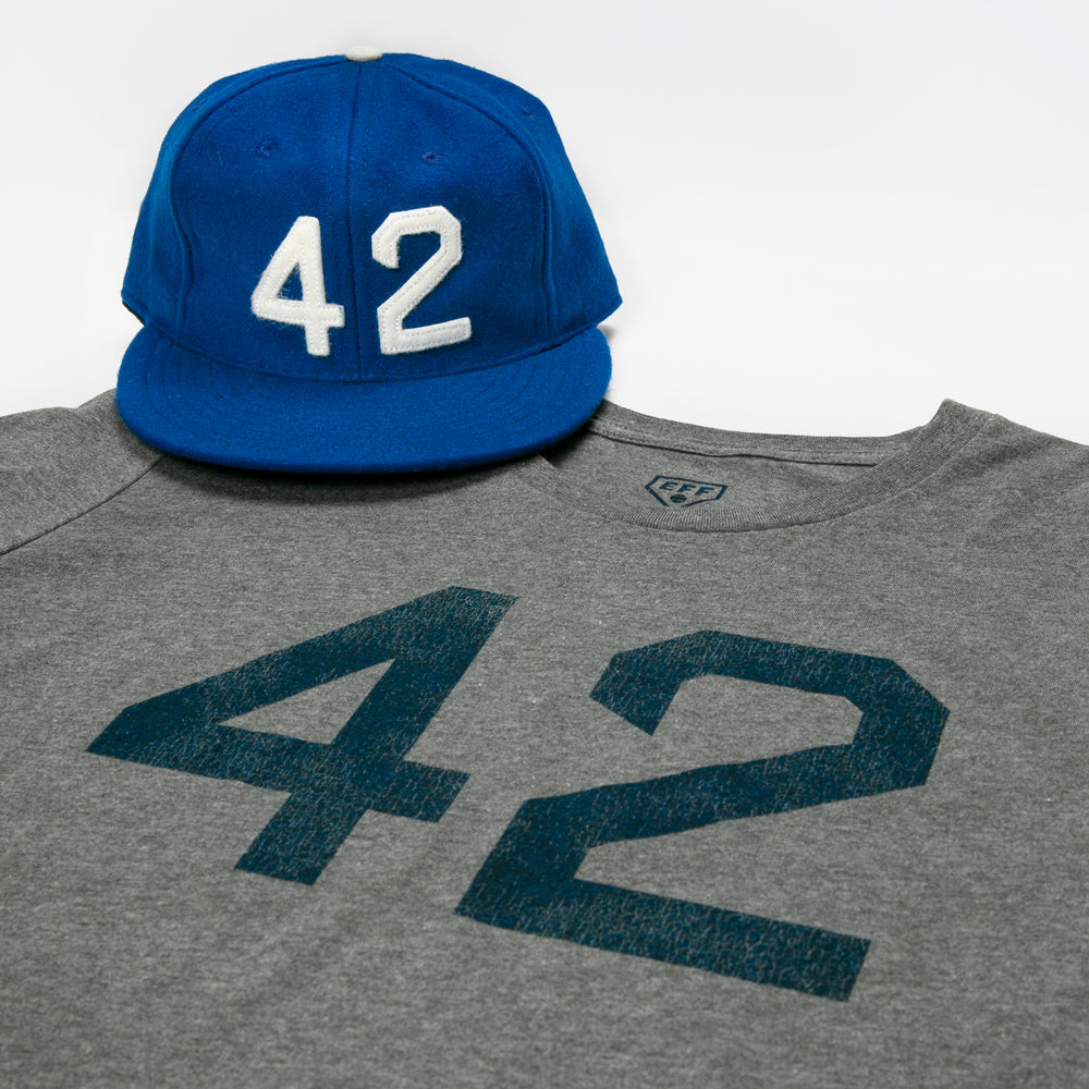 Jackie Robinson 42 T-Shirt (Heather Gray)